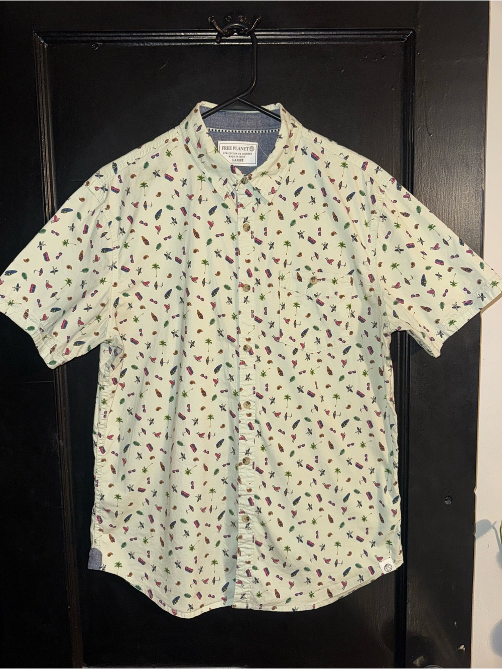 Free Planet Short-Sleeve Printed Men's Shirt - Light Green Tropical